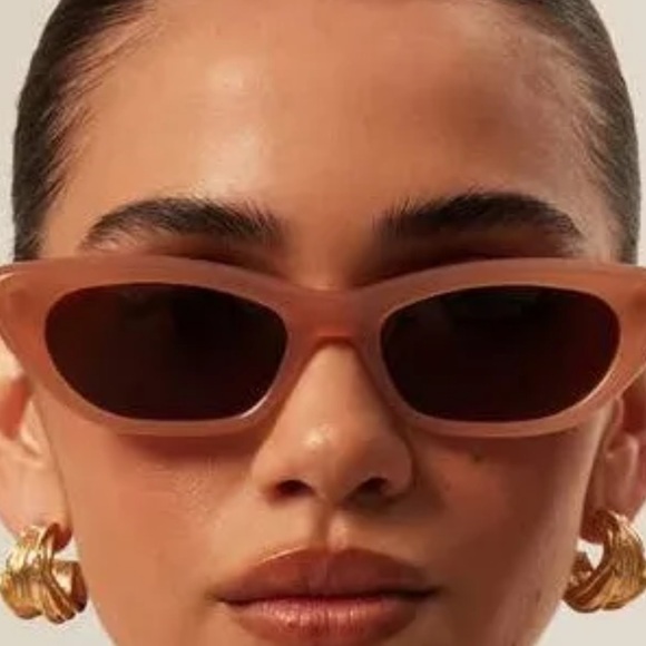 Chic BANBE Nude/Brown Sunglasses